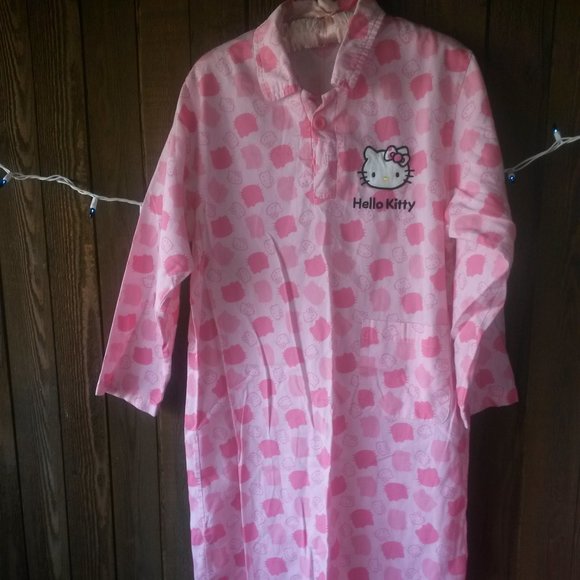 Sanrio Other - Sanrio Smiles Pink Hello Kitty Night Shirt